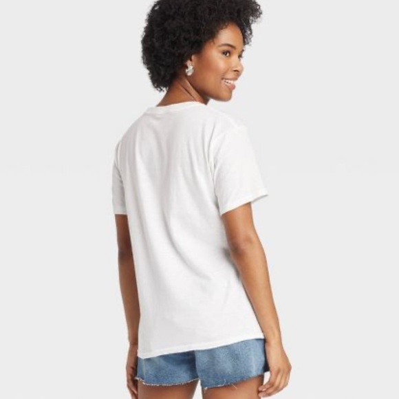 NWT Women's Nirvana In Utero Short Sleeve Graphic T-Shirt - Picture 2 of 3